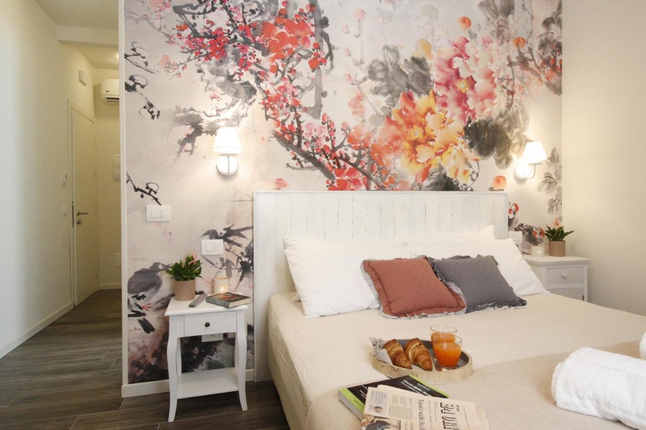 Bed & Basta Hotel เรจโจเอมิเลีย ภายนอก รูปภาพ